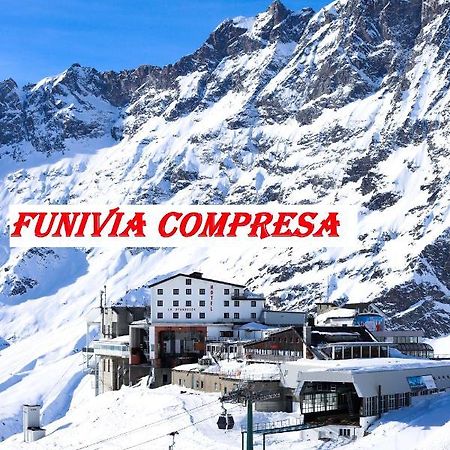 Hotel Lo Stambecco بيريوِل تْشيرفينيا المظهر الخارجي الصورة